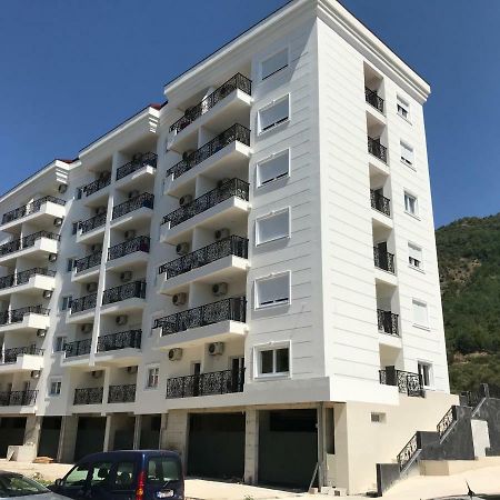 Apartments Tomic Бечичи Экстерьер фото